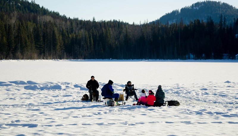 Get Hooked with Live Ice Fishing Action at UK Online Casinos in United Kigdom